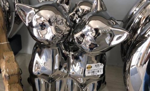 North Liberty Gifts & Home Decorating