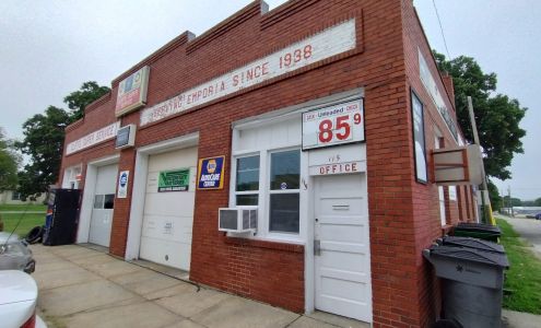 Cliff's Super Services Emporia