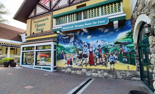 The White House Boutique