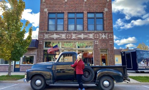 Wind Rose North Ltd. Outfitters