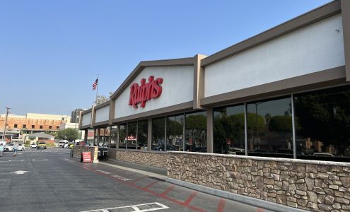 Ralphs