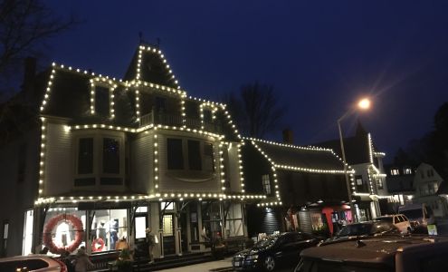 J.McLaughlin Manchester-by-the-Sea