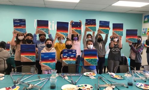 Uptiquing Paint & Ceramic Studio