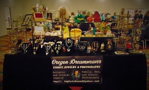 Oregon Dreamweaver Cave Junction