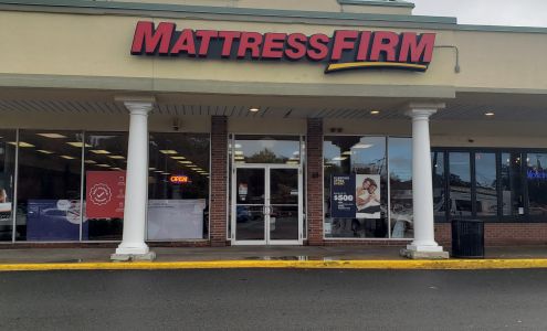 Mattress Firm Swampscott