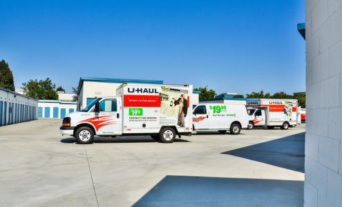 U-Haul Neighborhood Dealer