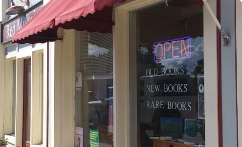 Dog Ears Books Northport