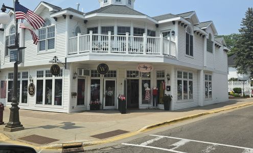 W Wear LLC Harbor Springs