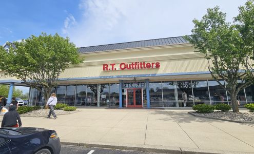 R T Outfitters