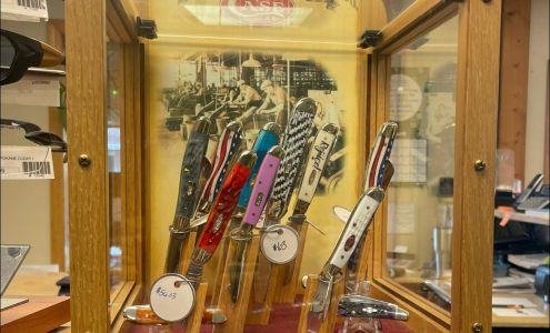 Spencer's Workwear 934 W 3rd St, Rushville Indiana 46173