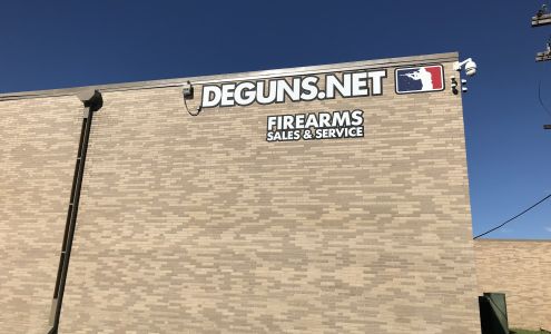 DEGuns-SuperStore-Shooting Range-America's Largest Gunstore®-E-Commerce