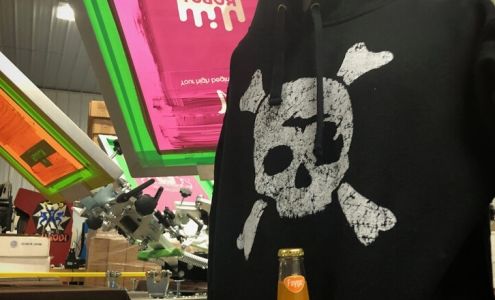 Tee See Tee Apparel | Where the Midwest meets Middle Earth™