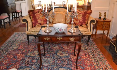 Robert J Riesberg Antiques