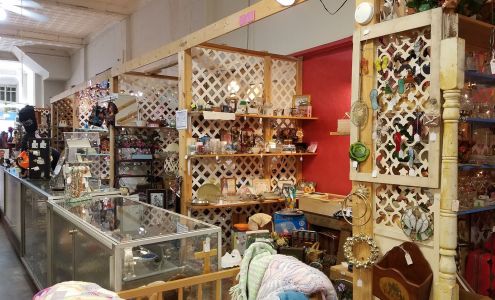 Sisters Attic Pawhuska