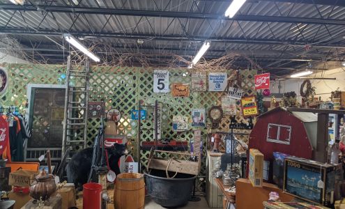 Main Street Antiques/Wild Prairie Coin