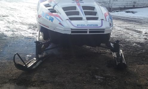 Debbie's Doggie Boutique 619 N Grant St, Fairmont Minnesota 56031