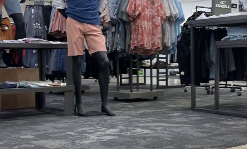 Macy's eSpot Kiosk Torrance