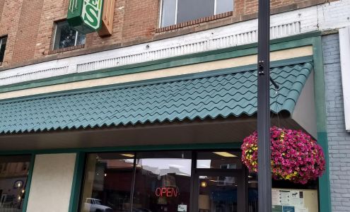 Steele's Furniture Deer Lodge