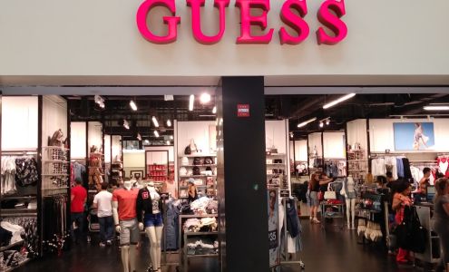 GUESS Factory