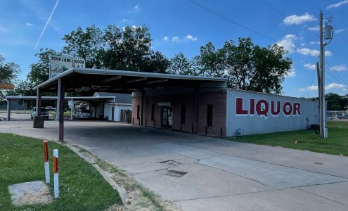 Four-Lane Liquor Store Indianola