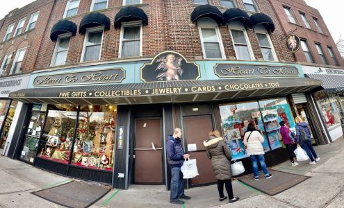 Heart To Heart - gifts & toys