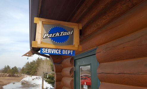 New Moon Ski & Bike Shop