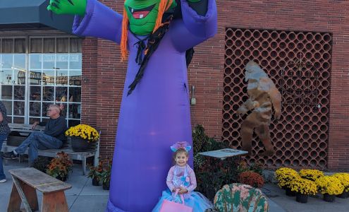 Park Avenue Antiques