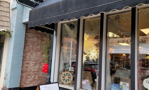 La Dee Dah Specialty Gifts & Haberdashery