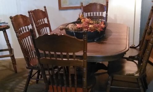 Hobarts Furniture & Antiques