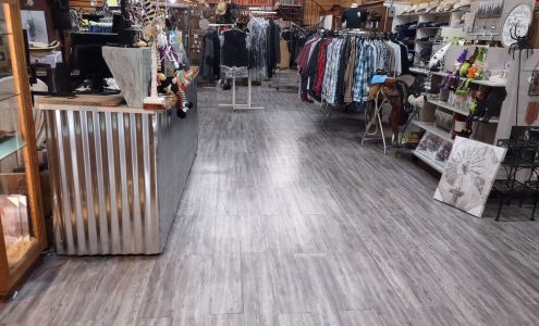 Detro's Western Store