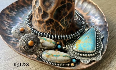 Key 3 Leather & Silver Capitan