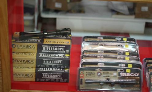 Dustin's Gun & Pawn Grethel