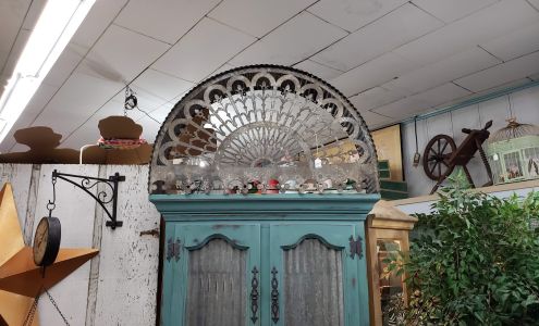 DeMotte Mercantile and Sell-It-Again since 1910