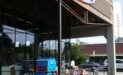 Goodwill College Place
