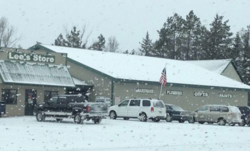 Lee's Store Wannaska