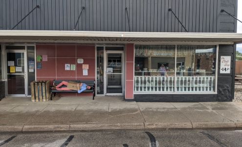 Thrift Shop Fessenden