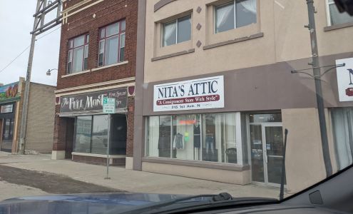 Nita's Attic Jamestown