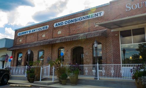 Sammy's Antiques and More Wilsonville