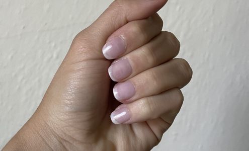 Lynn's Hairstyles & Creative Deer Lodge