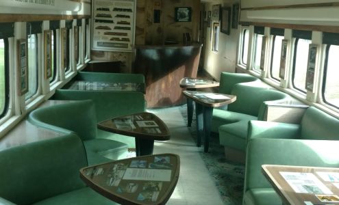 Avery Gift Shop Avery