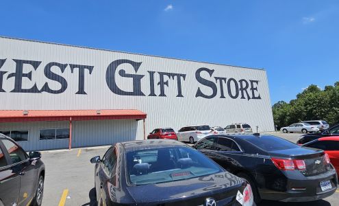 Large Gift shop Phillipsburg