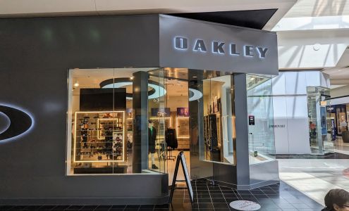 Oakley Store