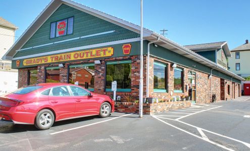 Brady's Train Outlet