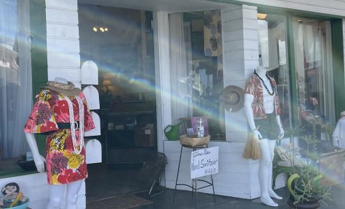 The Knickknackery Antiques And Collectibles Hawaiiana