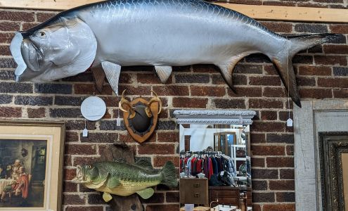 Springfield Antique Barn