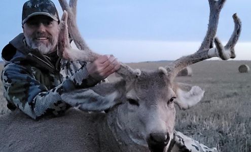 Trophies Plus Outfitters Alzada