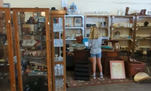 Antiques On the Square