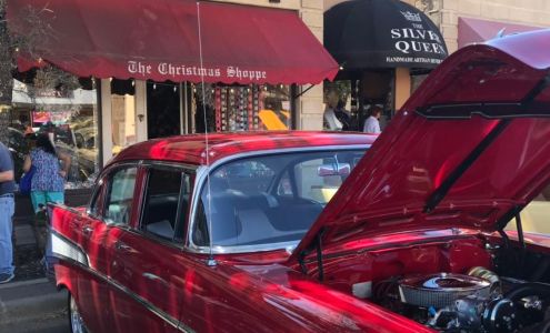 The Christmas Shoppe