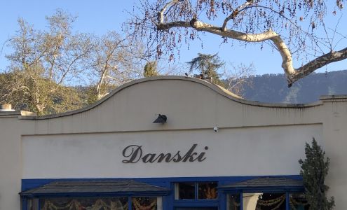 Danski Ojai