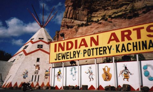 Teepee Trading Post Lupton